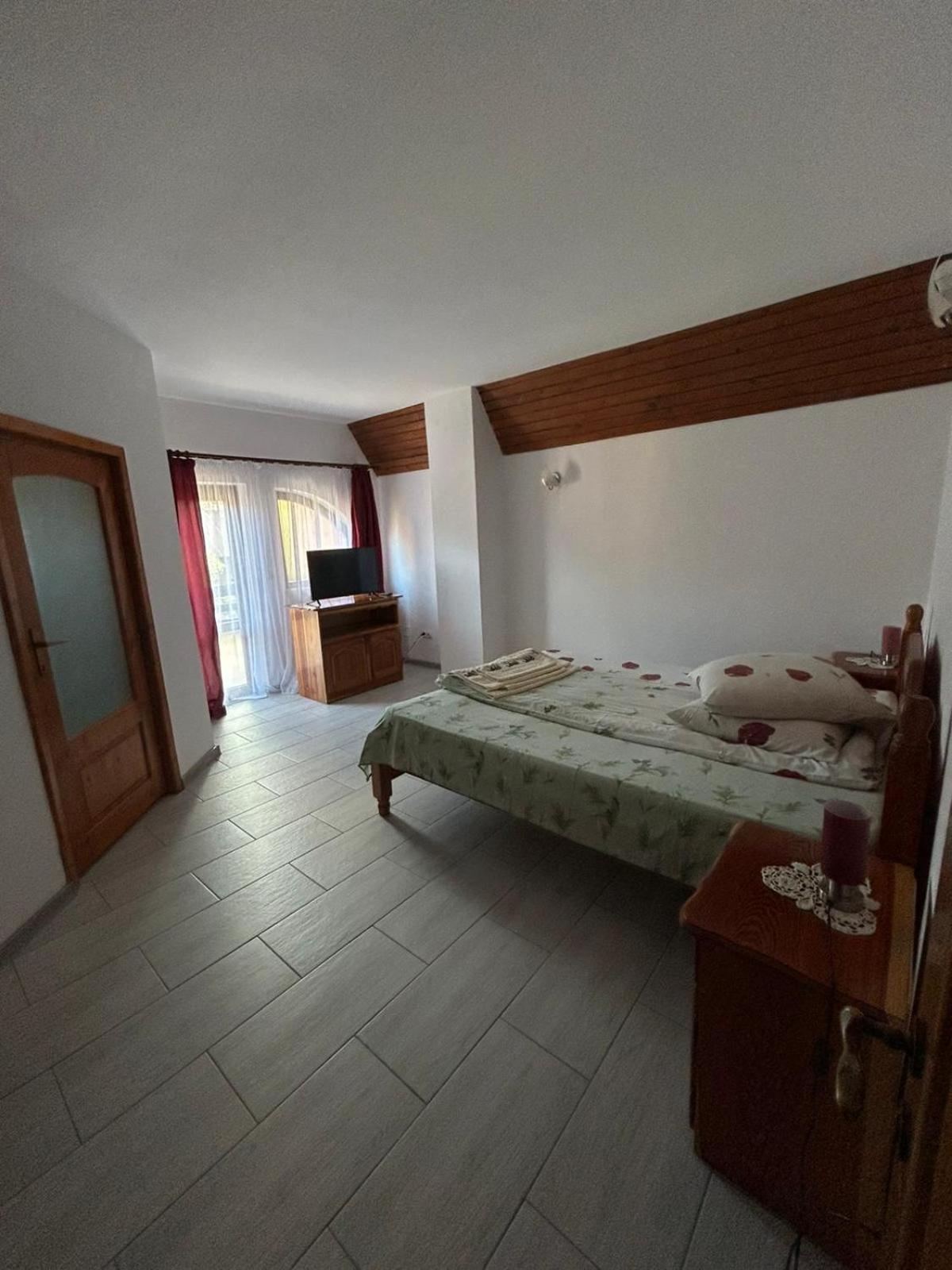 Casa Rares 苏恰维塔 外观 照片